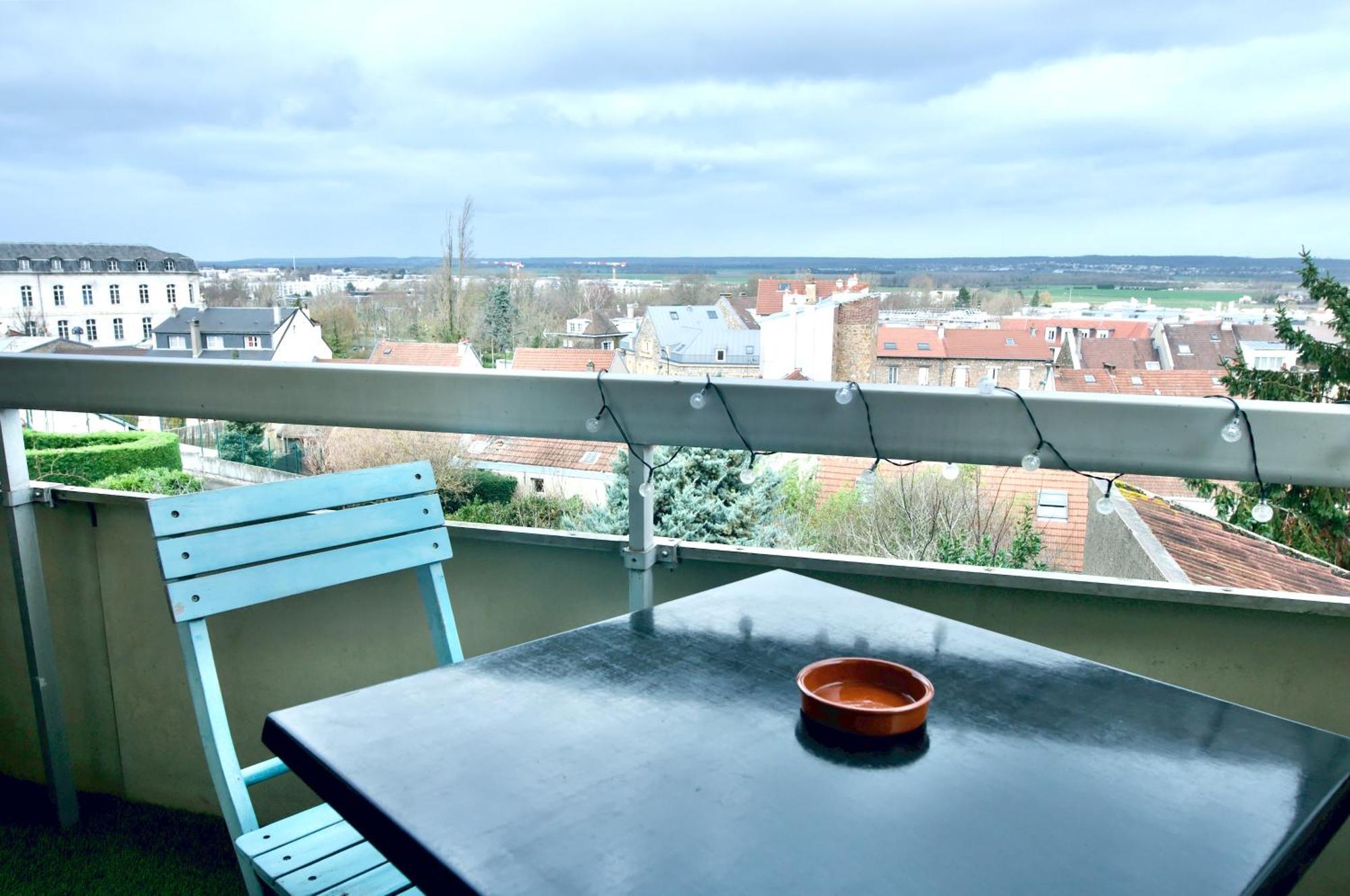 Appart'Hotel Versailles Saint Cyr L'Ecole - Gare Sncf A 100M Et Parking Prive Екстер'єр фото